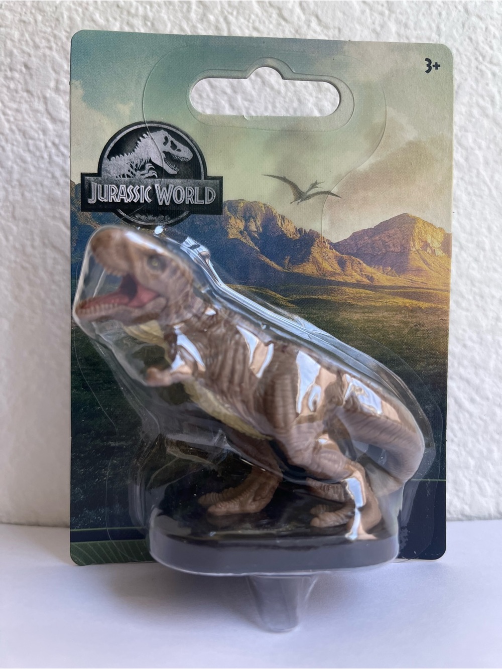 Jurassic World Velociraptor Tyrannosaurus Rex mini-figure Dinosaur Toy, T-Rex